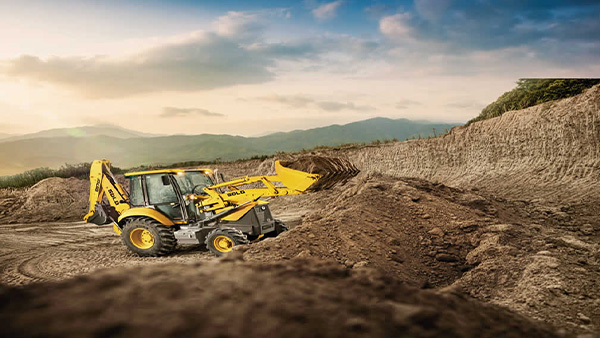 Volvo Group Perú lanza la primera retroexcavadora SDLG para operaciones de construcción, minería y agricultura