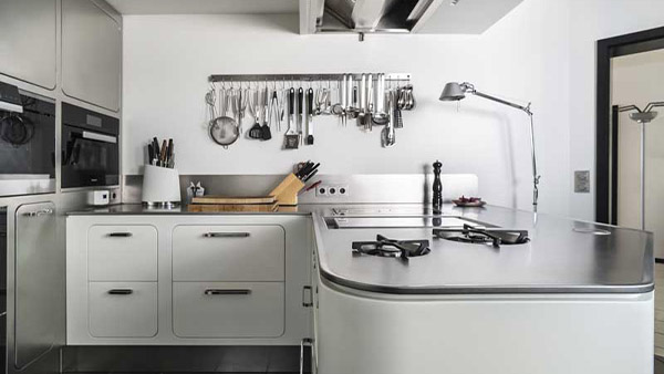 Cómo hacer crecer los metros y la funcionalidad de una cocina pequeña