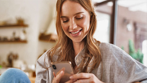 Rivelsa sigue atendiendo a traves de sus canales digitales