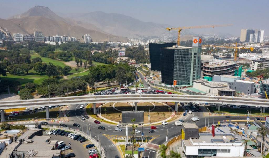 Retiran cerco de la obra paso a desnivel óvalo Monitor Huáscar
