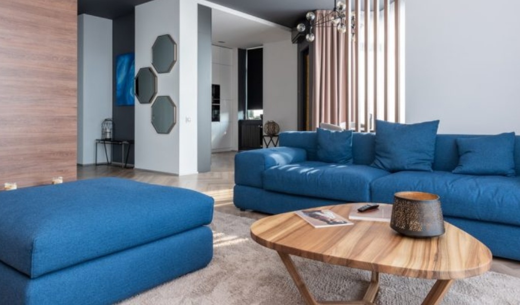 Te presentamos ideas de decoración con un sofá azul