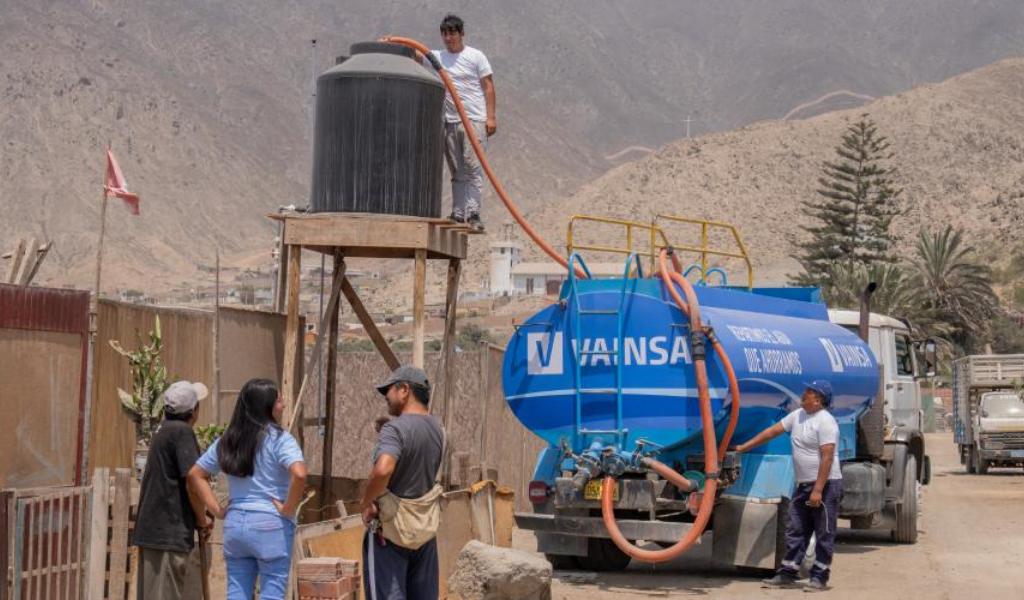 Día Mundial del Agua: Vainsa dona 3500 litros de agua en Lurín
