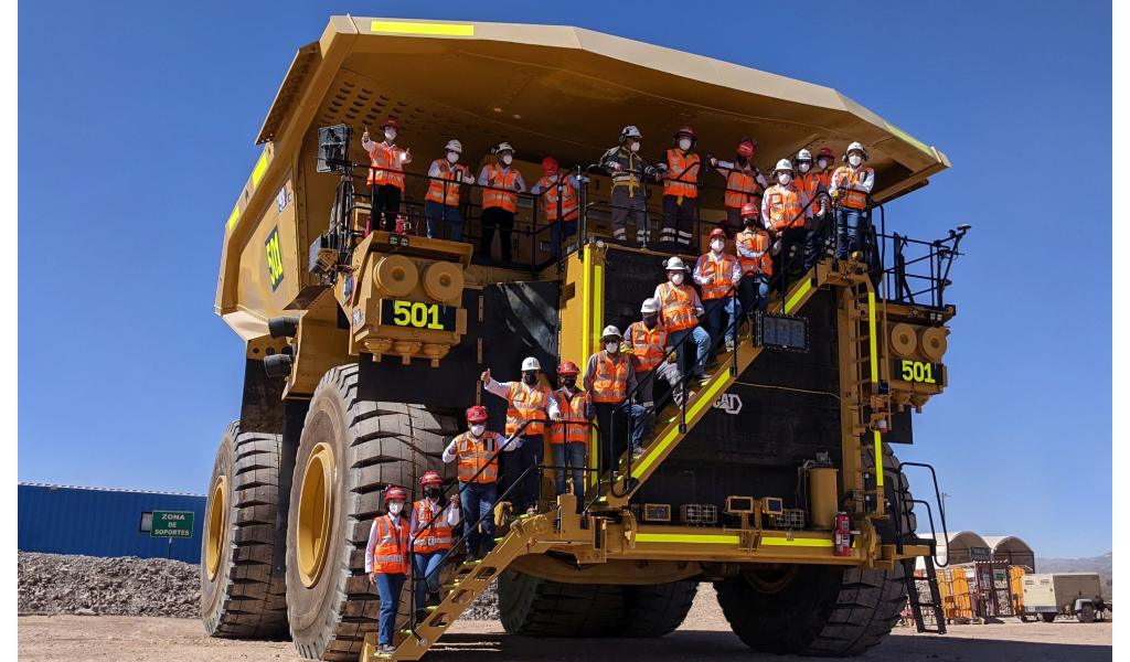 Ferreyros, líder mundial entre dealers mineros de Caterpillar