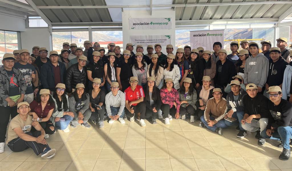 Asociación Ferreycorp capacitó a 7,000 jóvenes en sus programas gratuitos