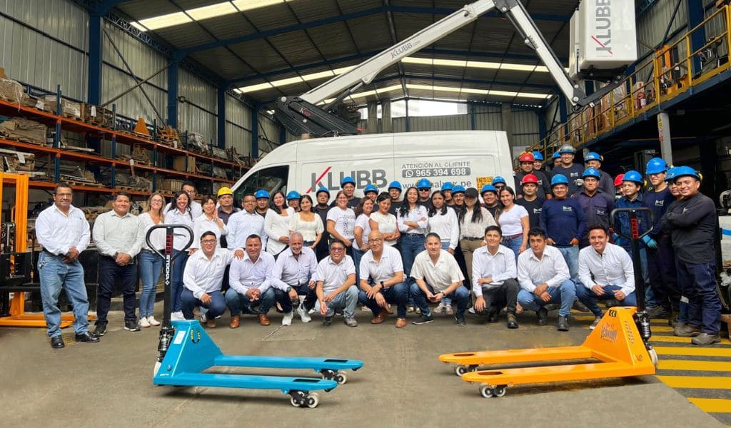 Malvex celebra 59 años liderando el izaje y manipuleo de carga en el Perú