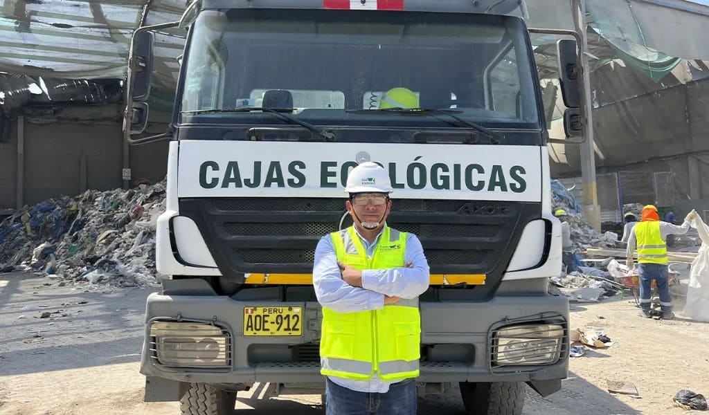 Este ingeniero peruano está apostando por el reciclaje de los desechos de la construcción: así funciona su negocio