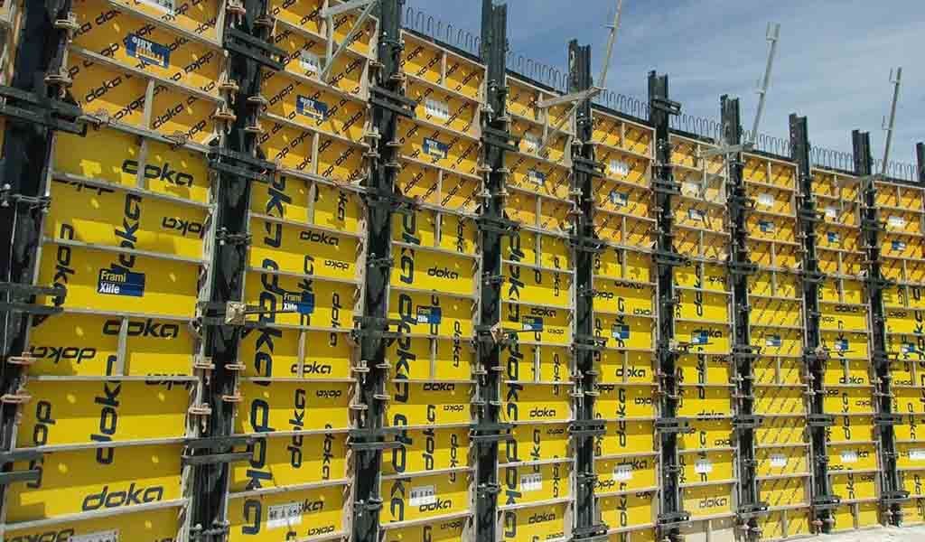 Frami Xlife de Doka: Eficiencia y precisión en el encofrado vertical
