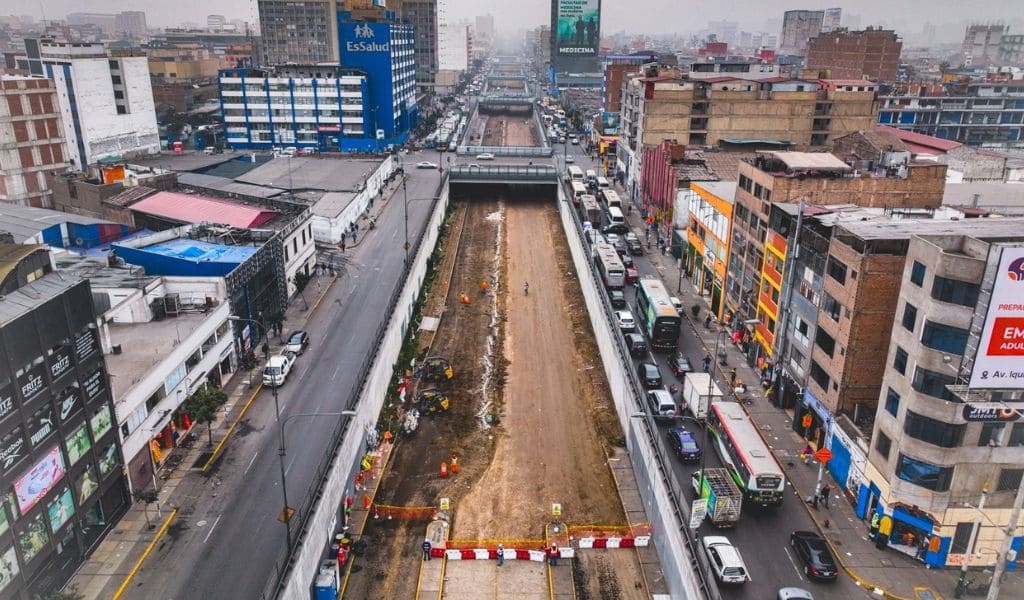 UNACEM anuncia su participación en tres grandes obras viales que transformarán la movilidad en Lima Metropolitana