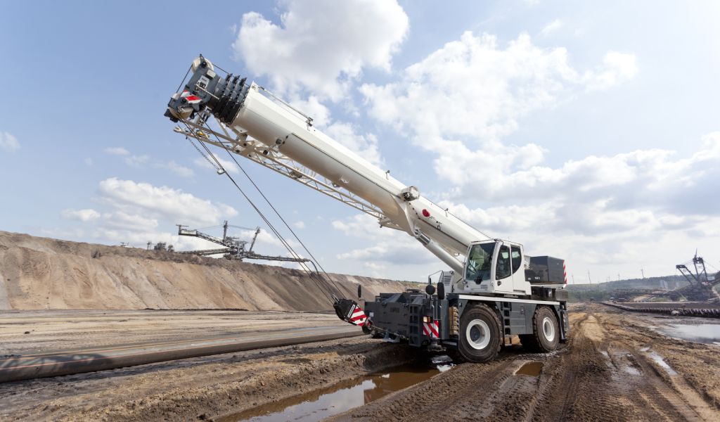 Liebherr presentará sus innovaciones en grúas y equipos para minería y construcción en PERUMIN 37