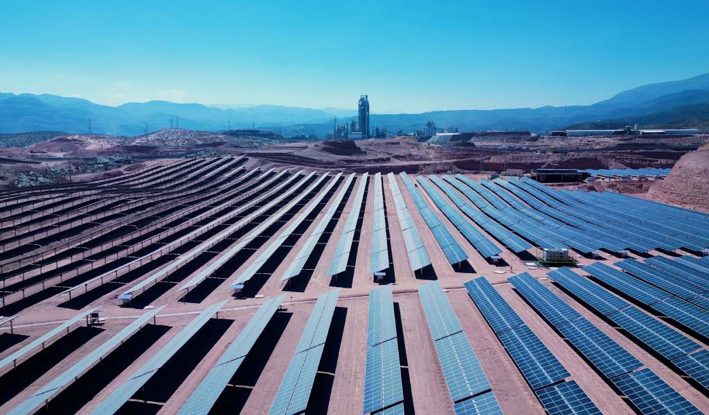 Yura consolidará su compromiso ambiental con planta fotovoltaica en PERUMIN 37