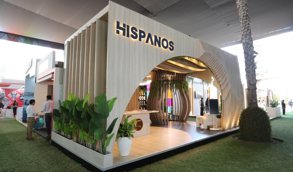 Hispanos presente en Expodeco 2025