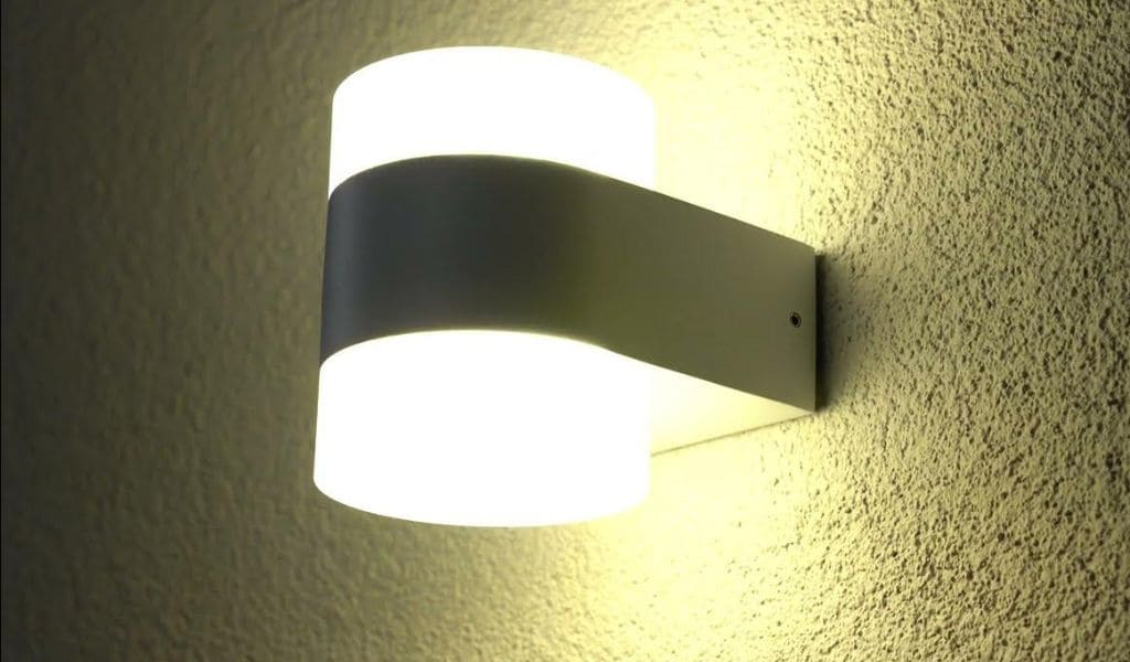 ENDURA STYLE UpDown Puck 13W DG: Iluminación exterior eficiente y moderna