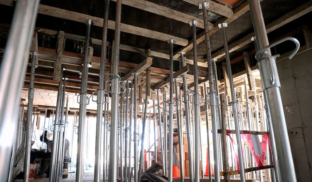 GRUPO ALTOS impulsa la construcción con sus puntales pro: fuerza, tecnología y durabilidad superior