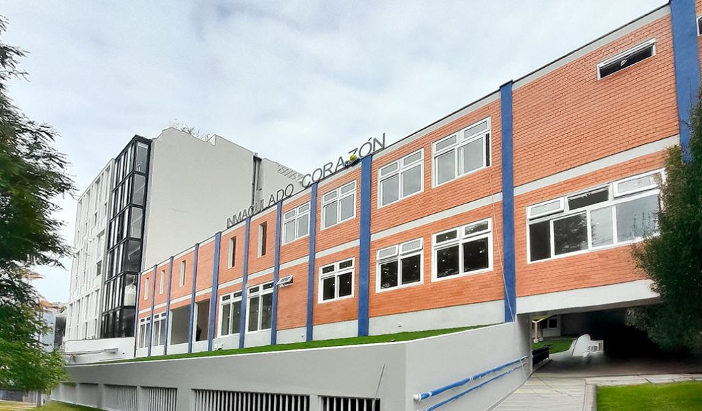 Soluciones en PVC para espacios educativos