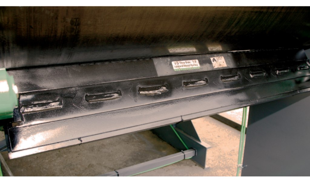 RICHWOOD 1C Belt Cleaner: limpieza eficiente y mayor vida útil para fajas transportadoras en minería