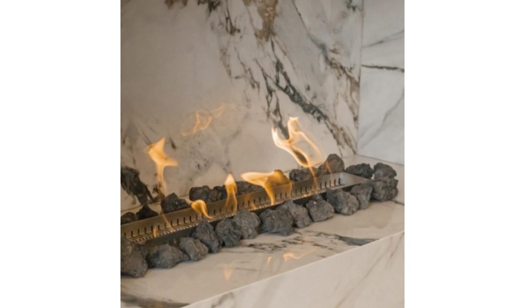 K13 Chimeneas redefine espacios con fuego