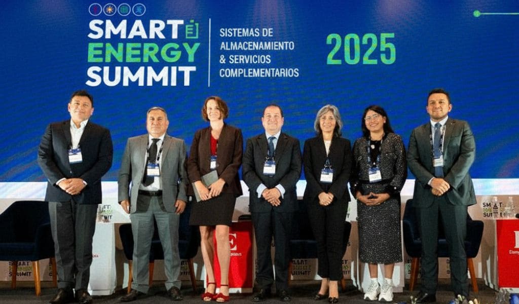 Yura S.A. impulsa la transición energética en Latinoamérica desde el Smart Energy Summit