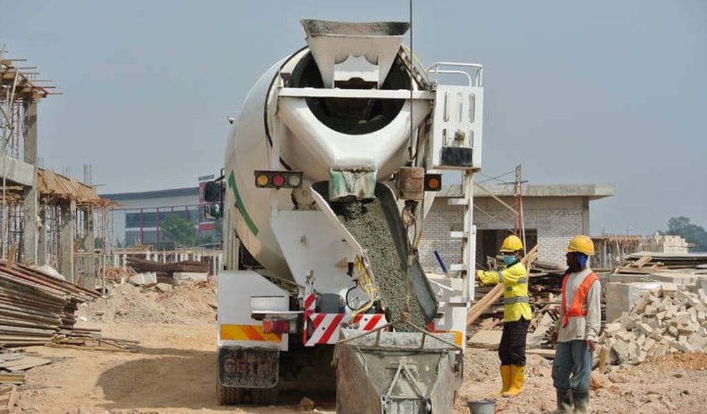 Mezcladoras de concreto: cómo elegir la más eficiente según el tipo de obra