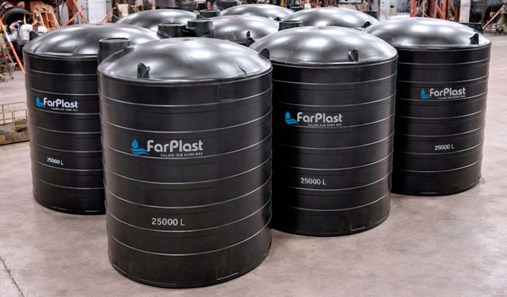 Línea Industrial de Farplast: soluciones de almacenamiento para minería, agroindustria e industria pesada