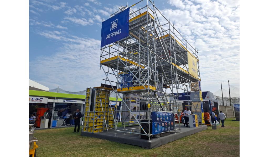 AT-PAC fortalece su presencia en minería y exhibe su innovador sistema de andamios Ringlock en CONAMIN