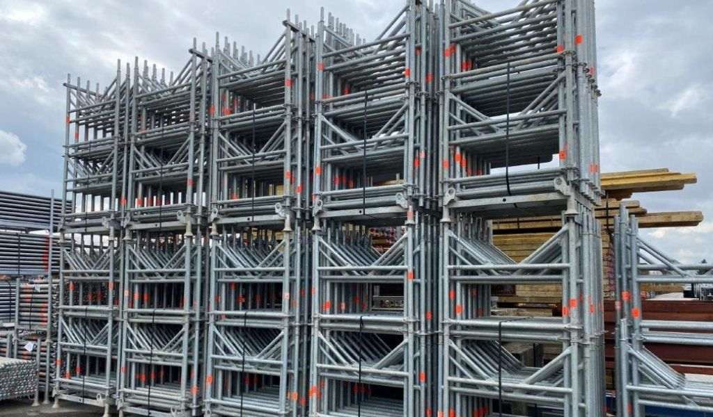 Apuntalamientos Layher: soluciones de alta resistencia para proyectos de construcción