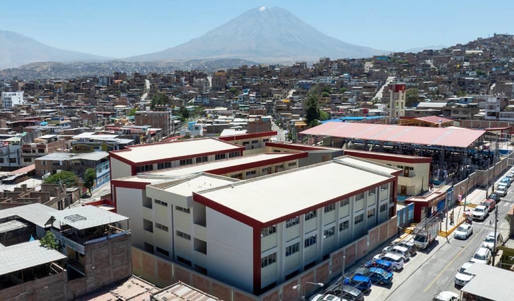 Ferreyros inaugura colegio en Arequipa, con inversión de S/ 34 millones, vía Obras por Impuestos