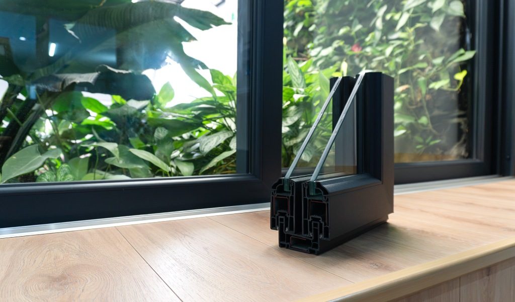 PVC europeo: resistencia y aislamiento para ventanas