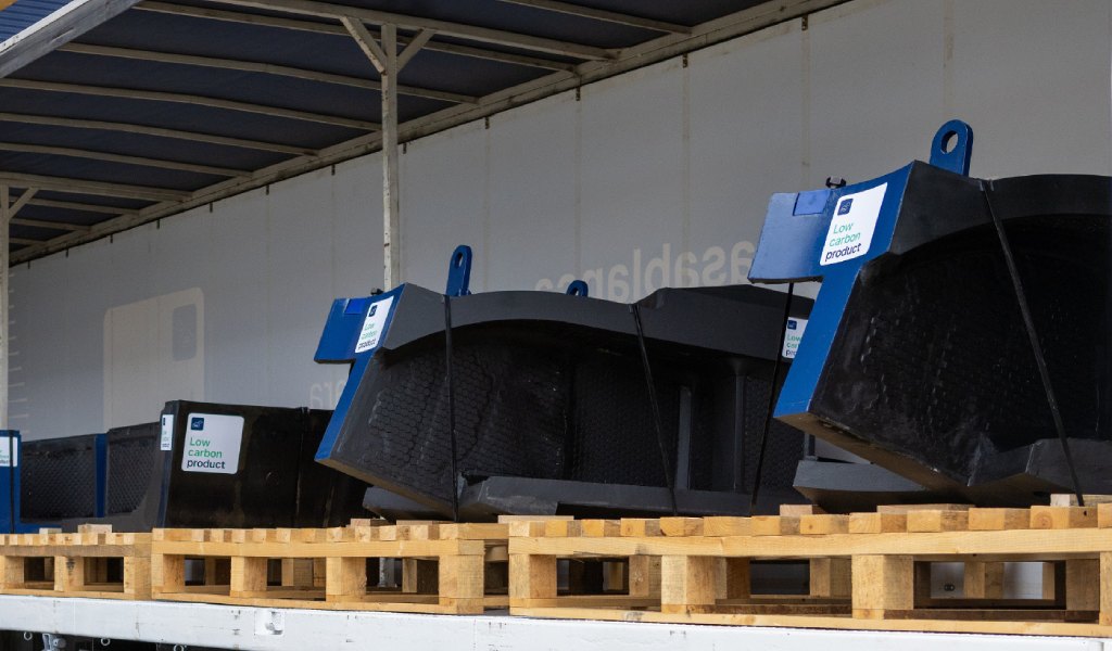 FLS celebra primer despacho de revestimientos con sello Low Carbon Product