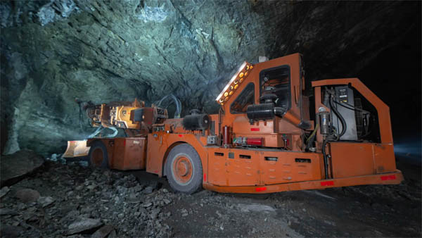 Cannon Mining presenta su gama de desatadores de rocas