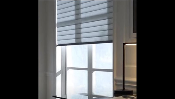 Combina las hermosas vistas de tu casa y privacidad con las Cortinas Pirouette®