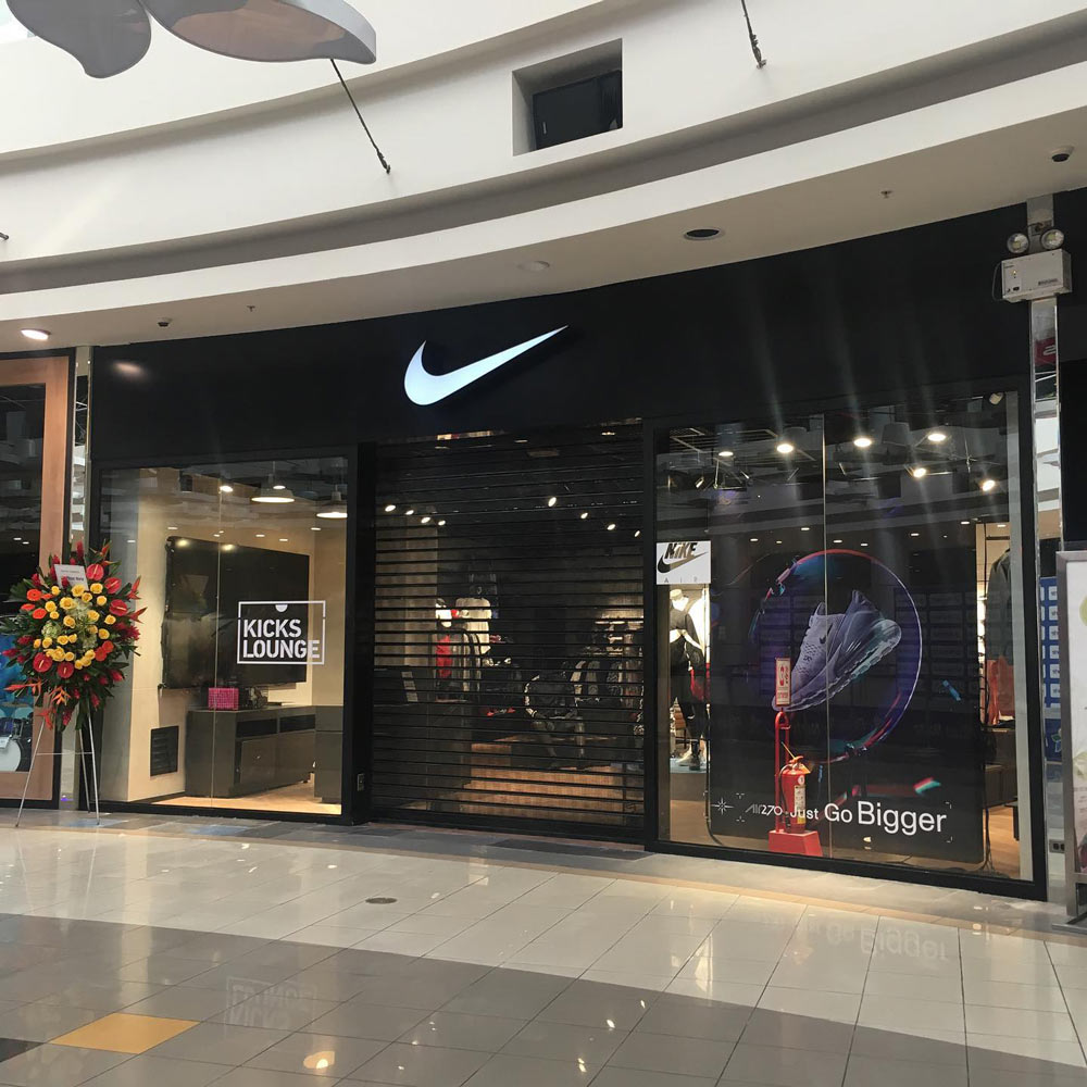 el viento es fuerte Presta atención a proyector Residente de Obra en tienda Nike Kicks Lounge - Plaza Lima Norte | NATHALY  GOÑI - INTERIOR STUDIO | Arquiproductos