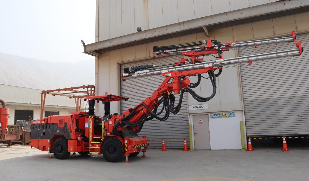 Sandvik impulsa la productividad minera con tecnología avanzada para perforación y carguío